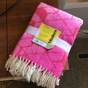 Modern throw blanket
